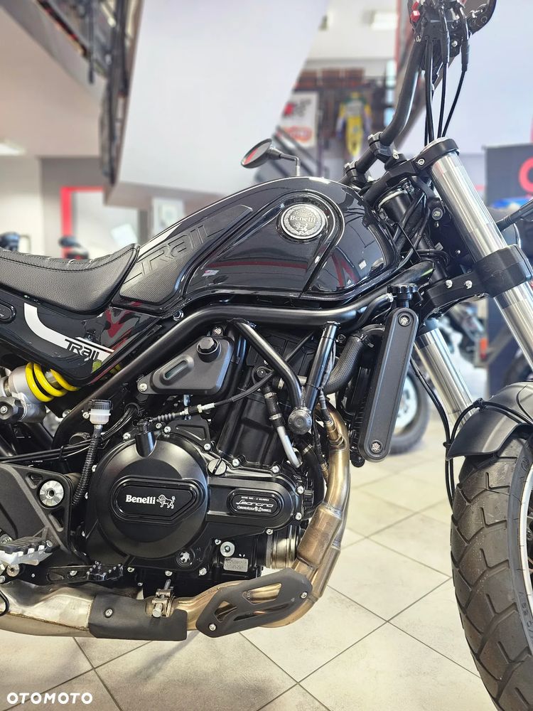 Benelli Leoncino Trail - 8