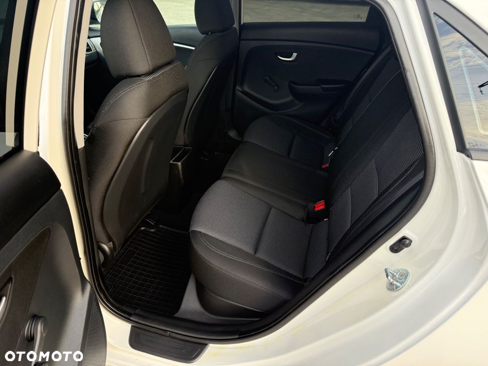 Hyundai i30 Classic - 14