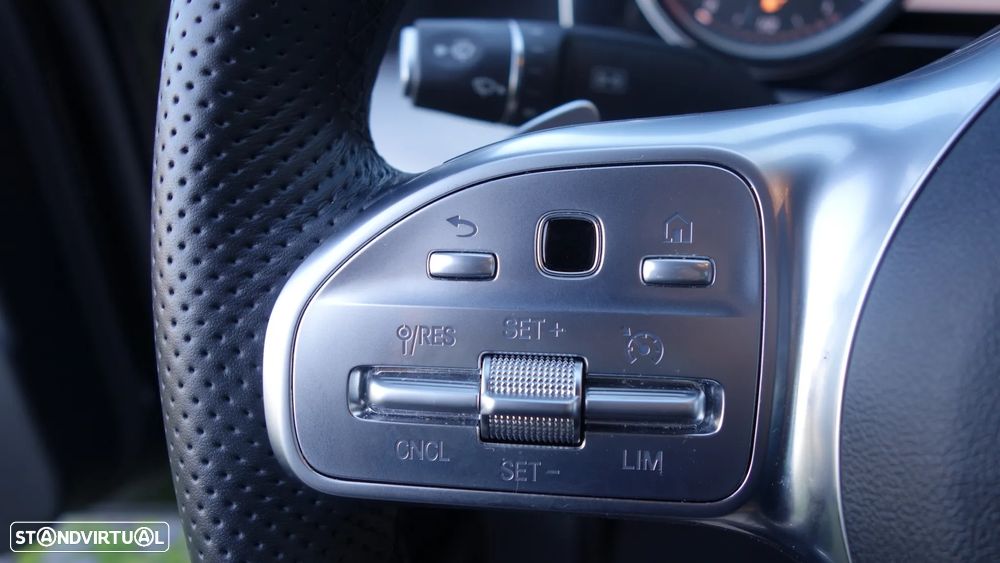 Mercedes-Benz E 220 d 9G-TRONIC AMG Line - 21