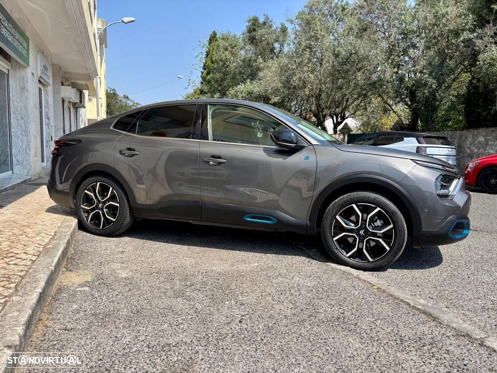 Citroën e-C4 X Shine - 9