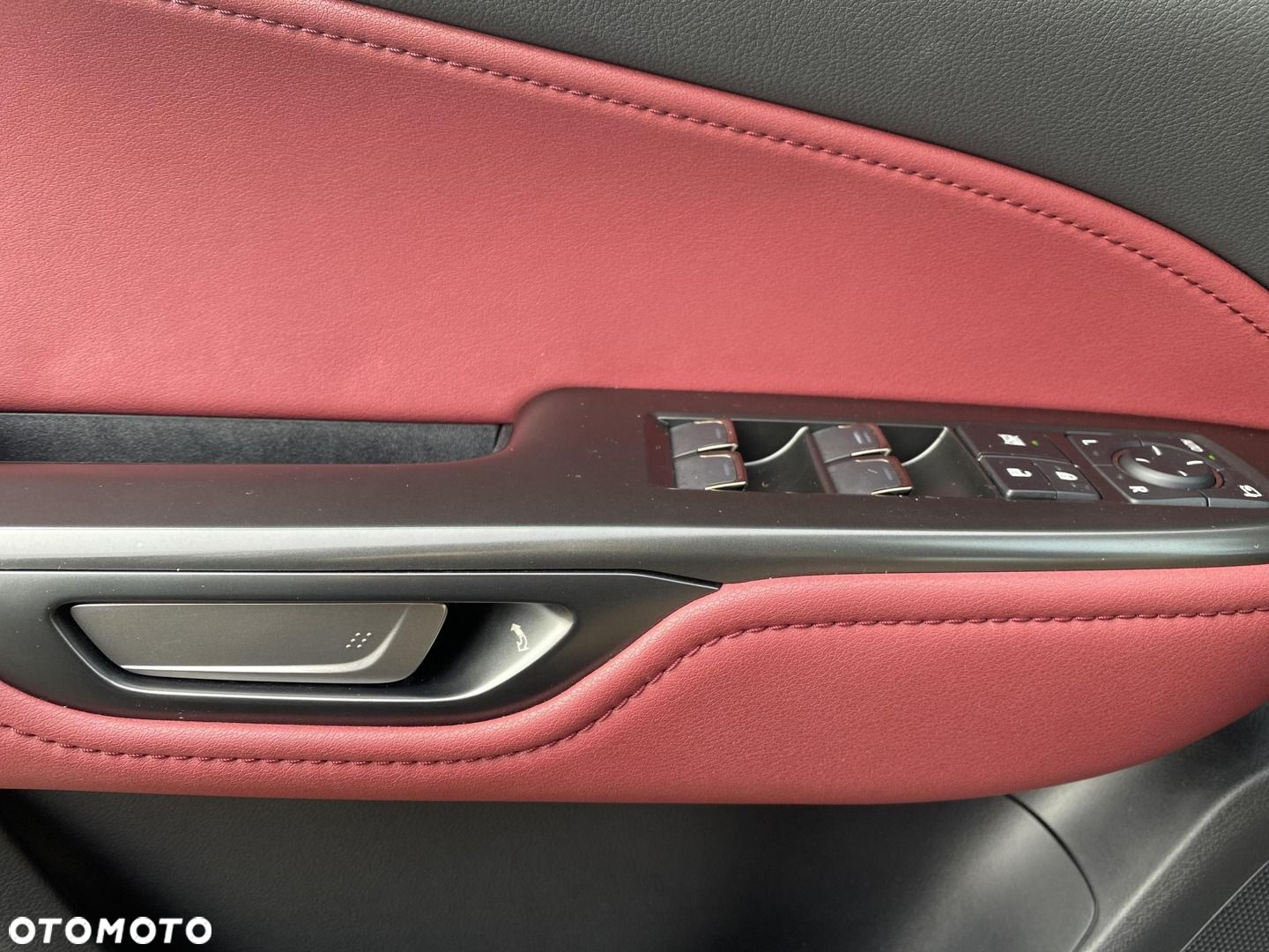 Lexus NX - 27