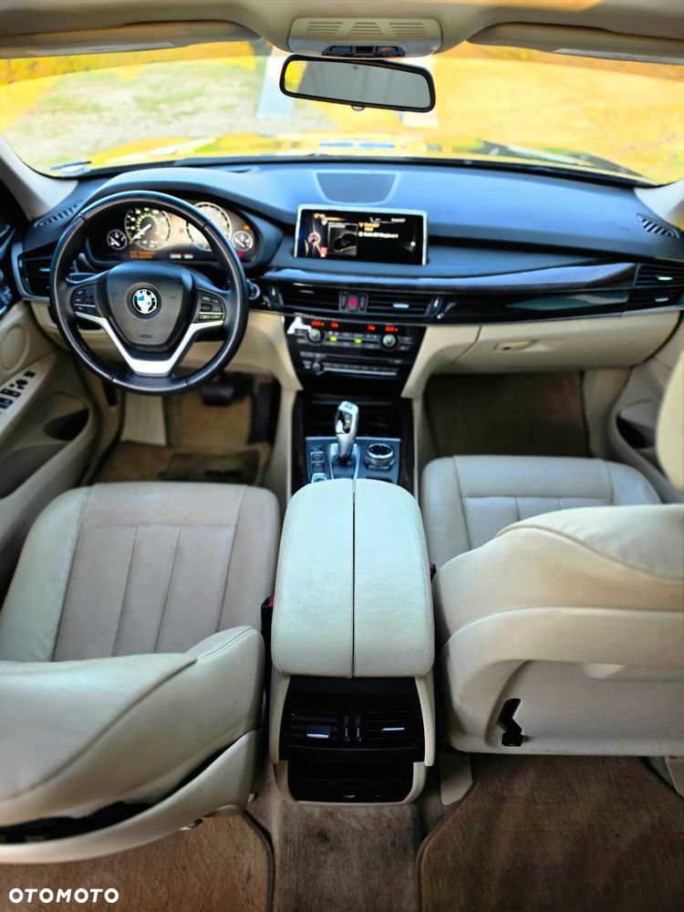 BMW X5 xDrive35i - 20
