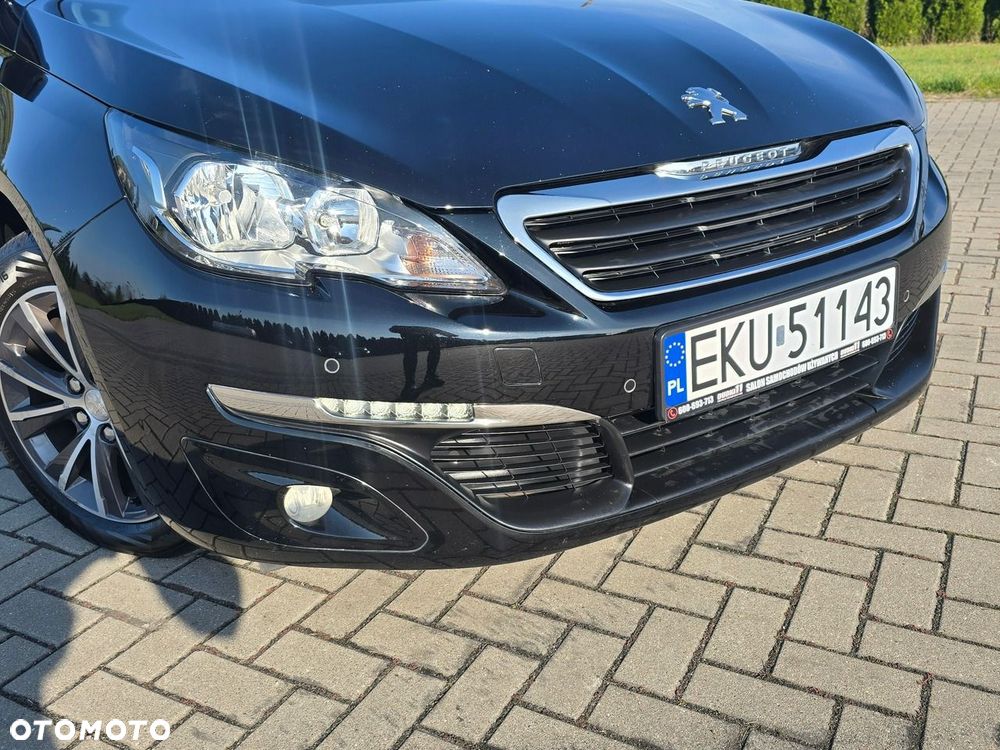 Peugeot 308 2015 photo 4