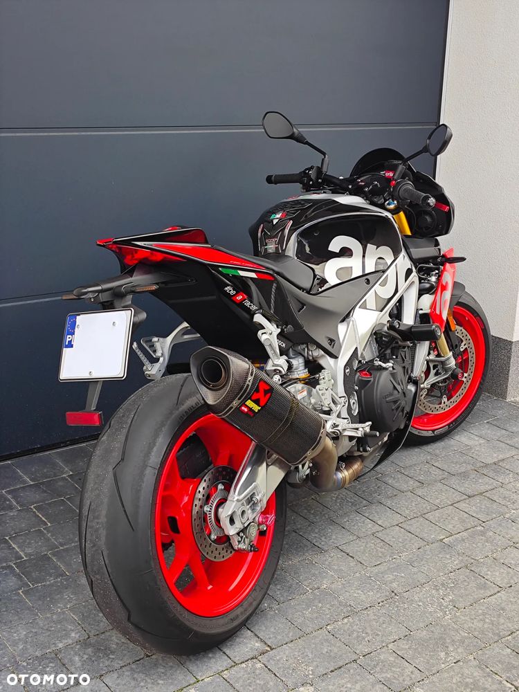 Aprilia Tuono - 1