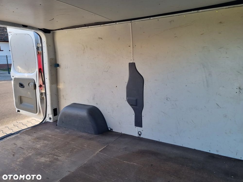 Renault TRAFIC L2H1 - 14