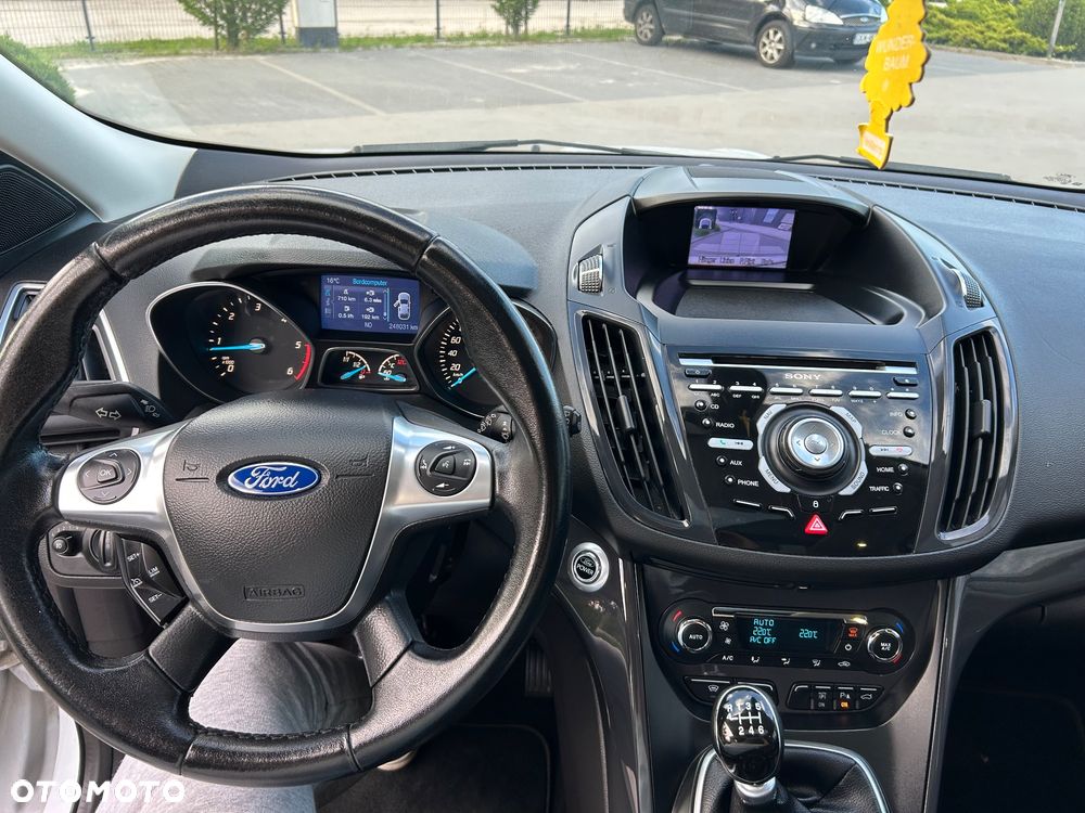 Ford Kuga 2.0 TDCi 4WD Titanium - 6