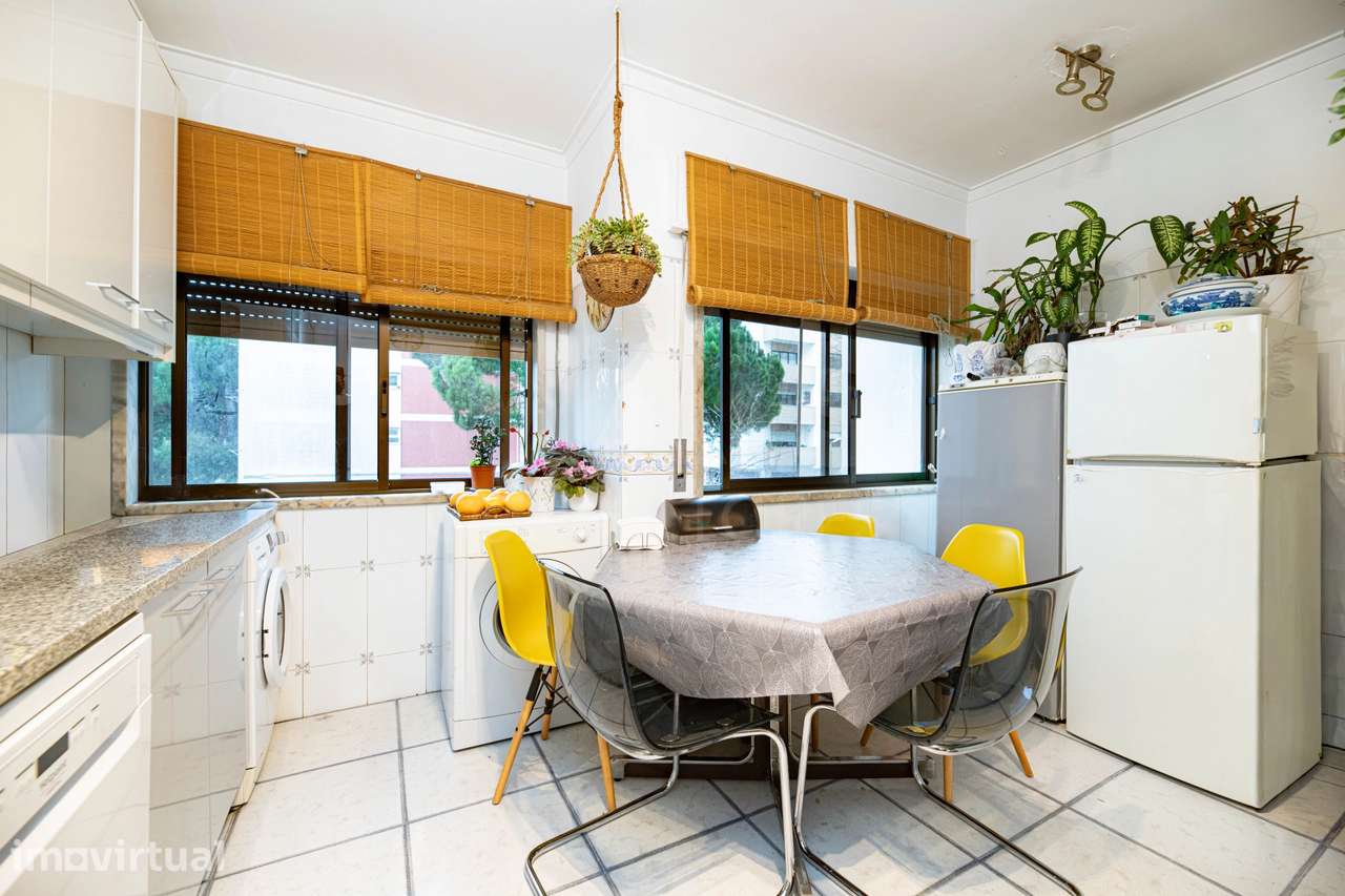 Apartamento T3 no Centro Carnaxide - Grande imagem: 2/18