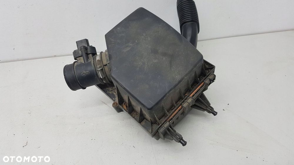 opel corsa e obudowa filtra powietrza - 1