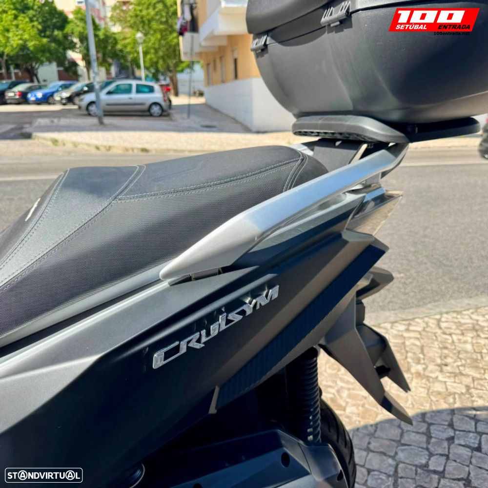 Sym Cruisym 300 - 2