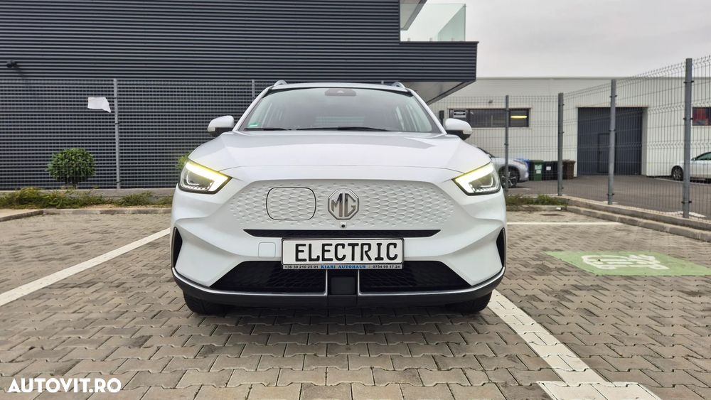 MG ZS EV Maximal Luxury - 1