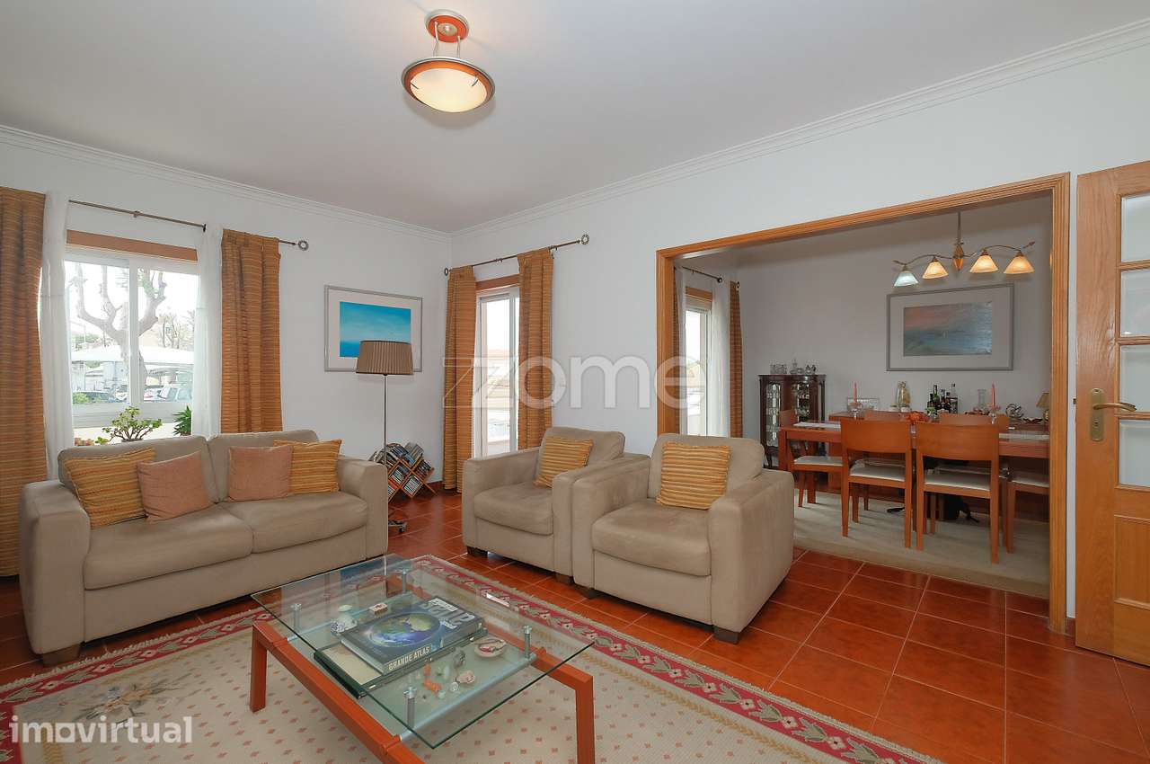 Apartamento T2 com 3 Lugares de Garagem | Alvide, Alcabideche, Cascais - Grande imagem: 4/25