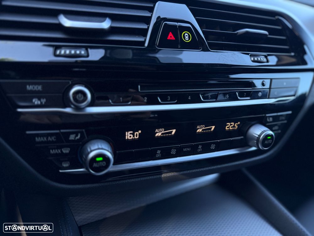BMW 520 d Pack M Auto - 24