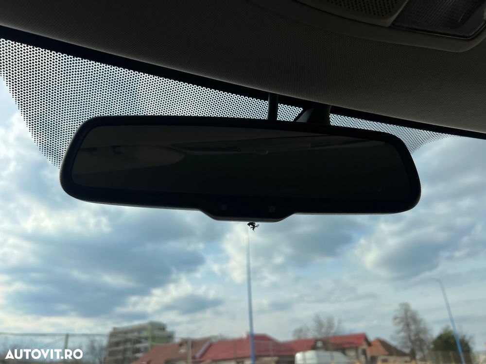 Mitsubishi Outlander 2.2 DI-D 4WD Automatik Intense - 22