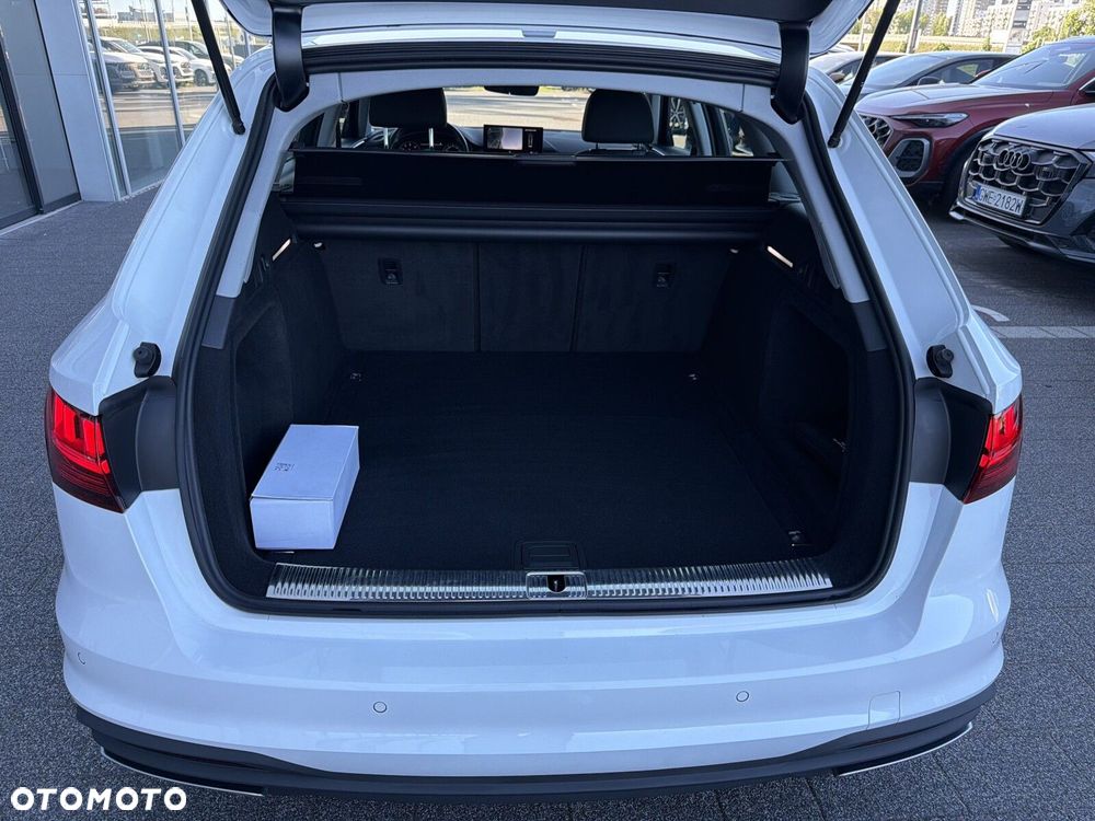 Audi A4 Avant - 27