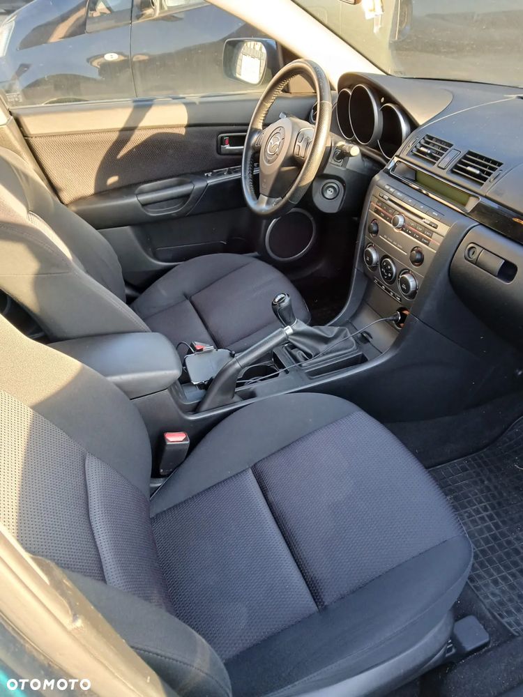 Mazda 3 - 5