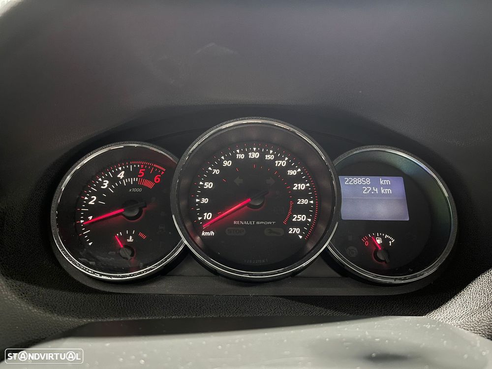 Renault Mégane Sport Tourer 1.5 dCi GT Line SS - 25