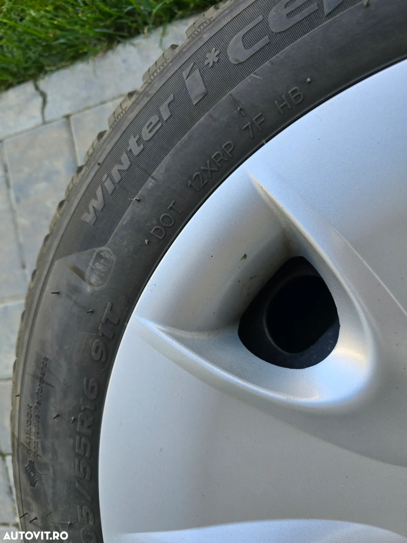 BMW Seria 1 118d - 28