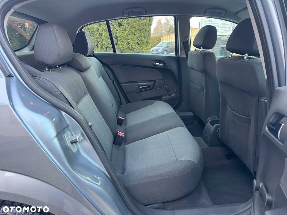 Opel Astra 1.6 Edition - 33