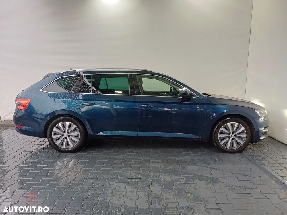 Skoda Superb 2.0 TDI DSG Style - 40