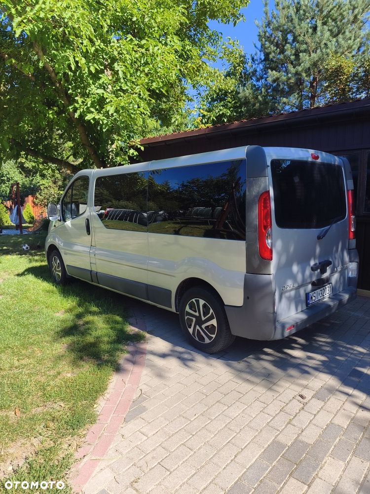 Opel Vivaro - 2