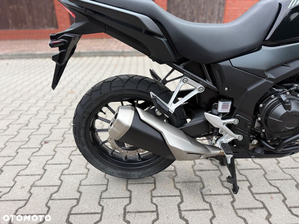 Honda CB - 11