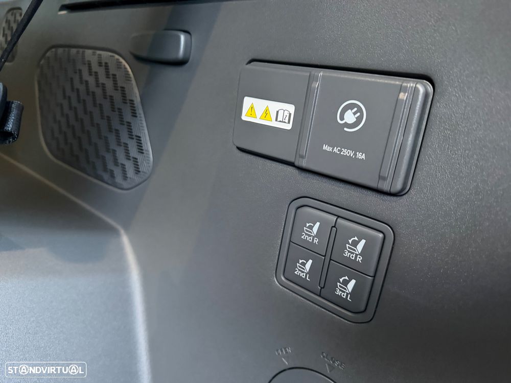 Kia EV9 98.8 kWh 1st Edition - 30