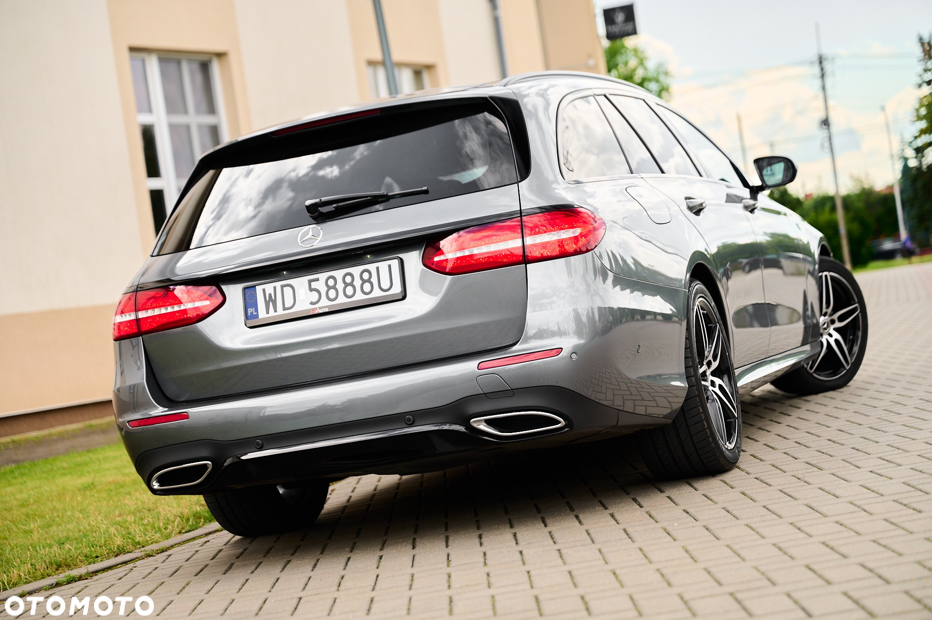 Mercedes-Benz Klasa E - 4