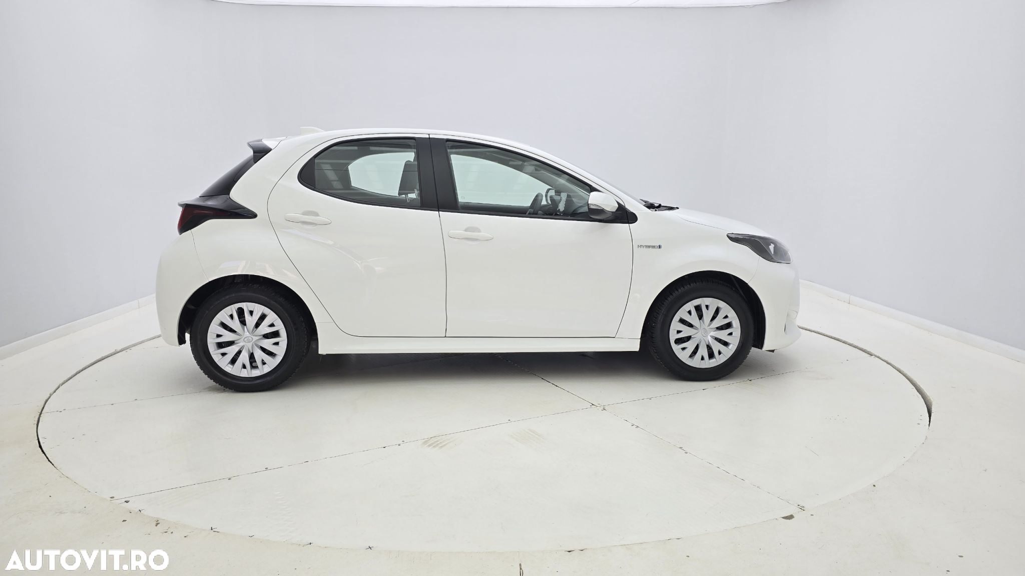 Toyota Yaris 1.5 VVT-i HSD Eco - 5