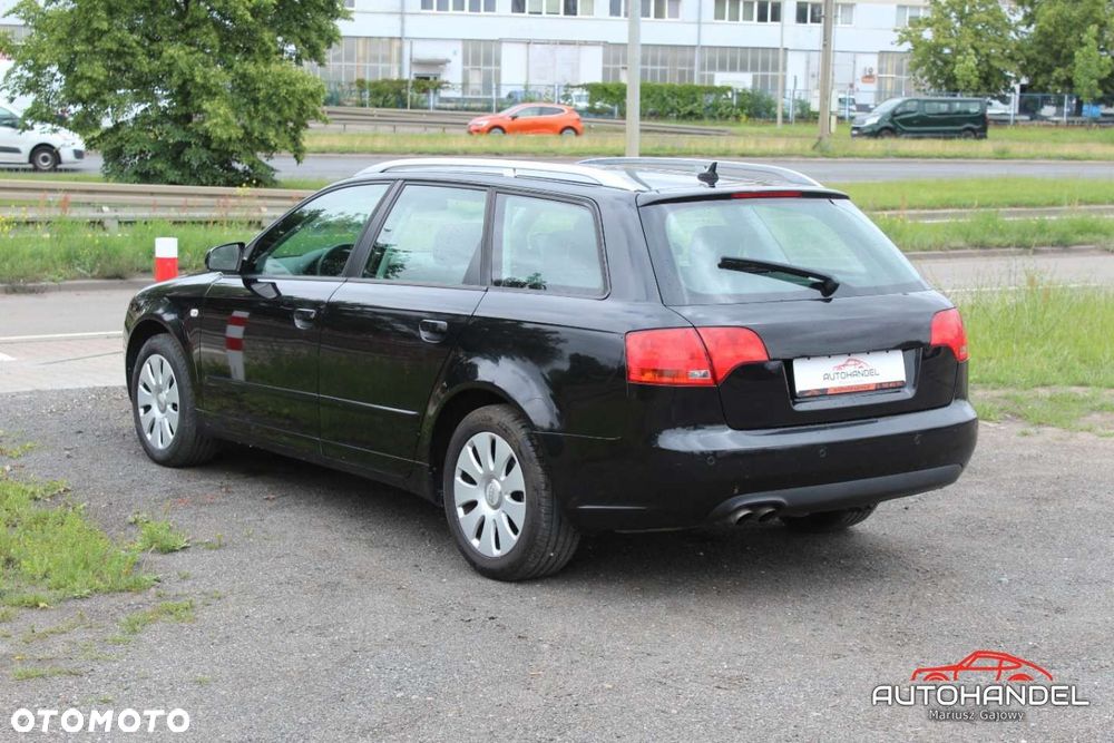 Audi A4 Avant - 4