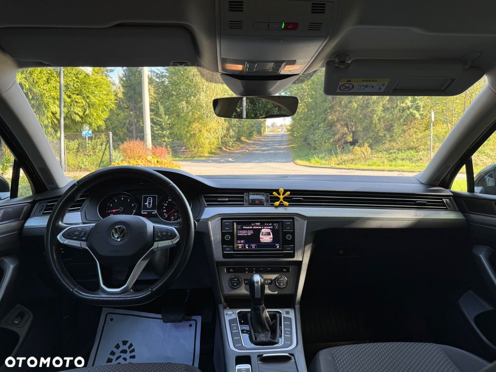 Volkswagen Passat - 26