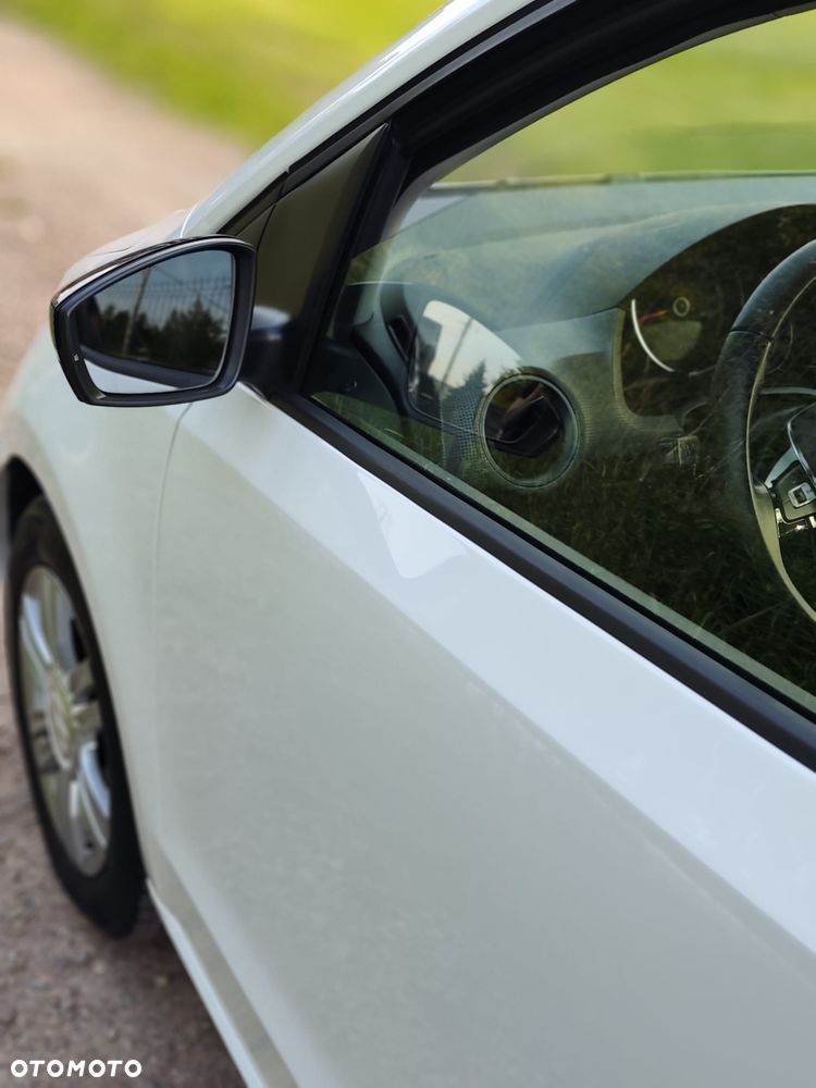 Volkswagen up! 1.0 TSI high - 15