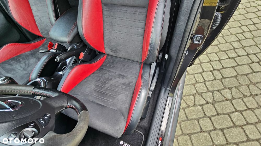 Nissan Juke 1.6 DIG-T Nismo RS - 19
