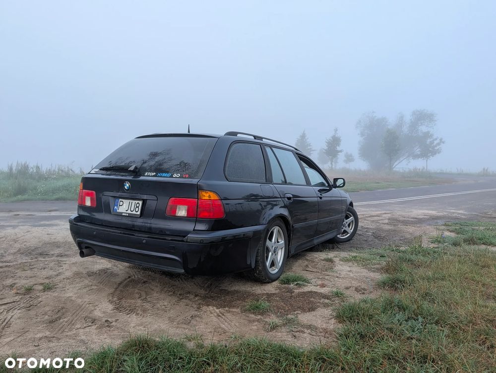 BMW Seria 5 - 8