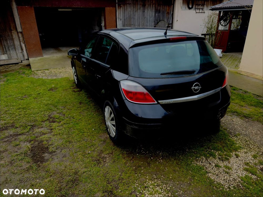 Opel Astra 1.4 - 7