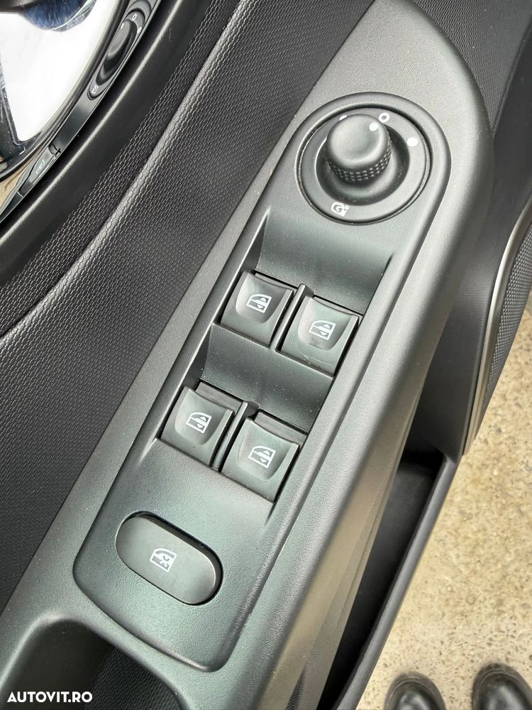 Renault Captur ENERGY dCi 90 Start&Stop Expression - 14