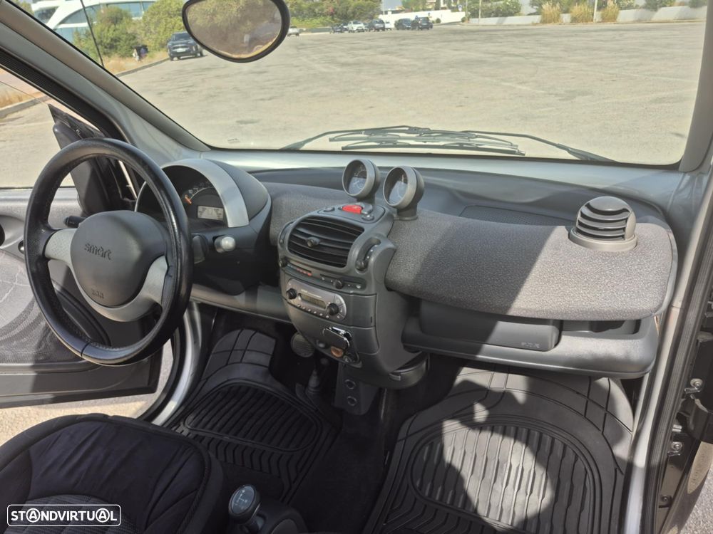 Smart ForTwo Coupé softtouch camouflage cdi dpf - 18