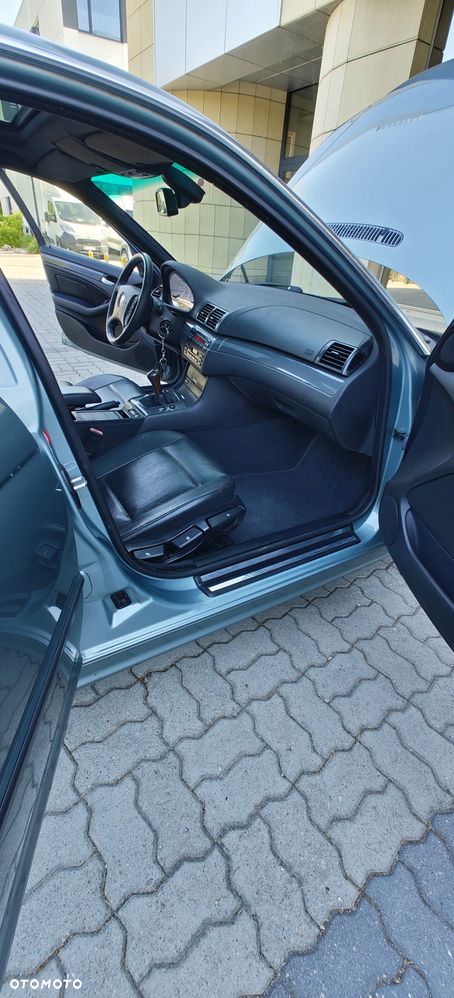 BMW Seria 3 320i - 16
