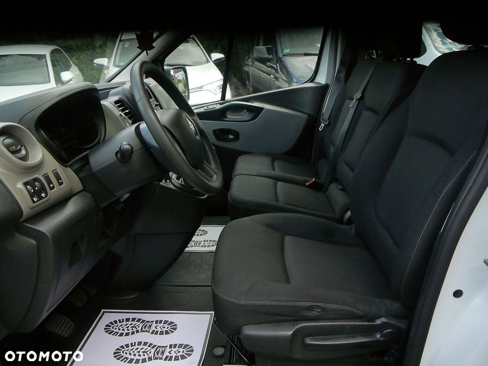 Renault Trafic Grand Combi Authentique - 25