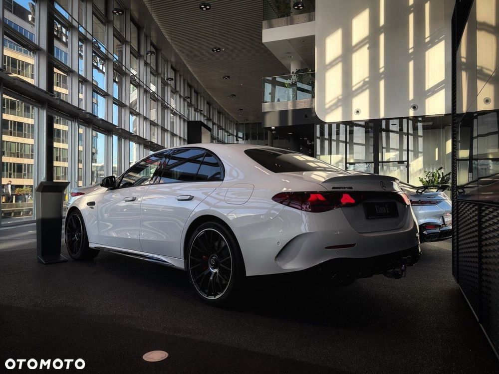 Mercedes-Benz Klasa E - 6