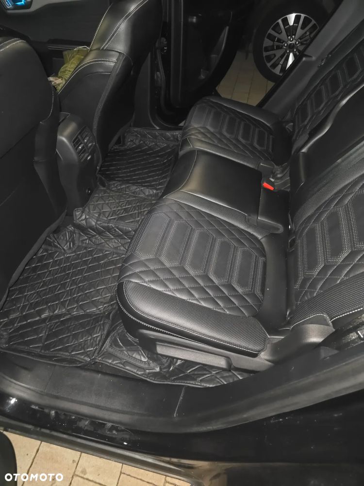 Ford Kuga ver-2-5p-phev-fwd-titanium-x - 24