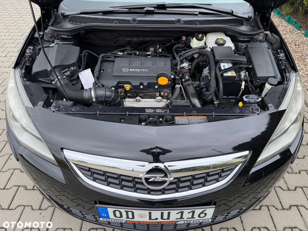 Opel Astra 1.4 Turbo Cosmo - 33