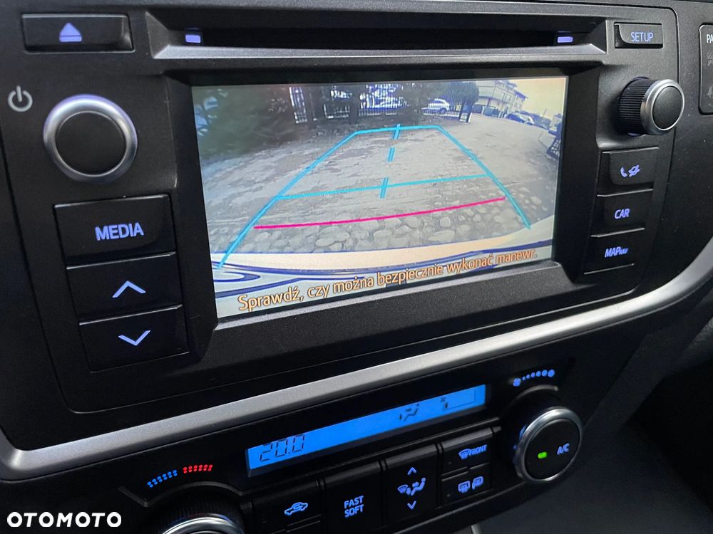 Toyota Auris - 15