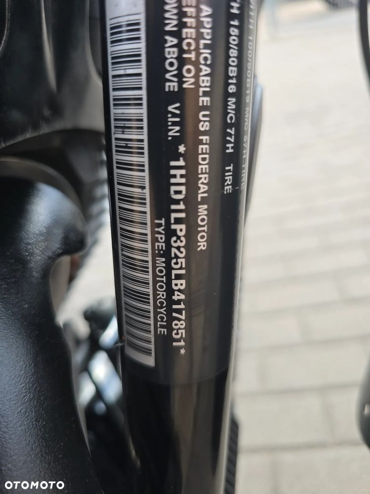Harley-Davidson Sportster Iron 1200 - 25