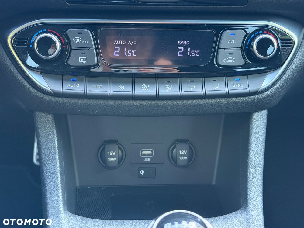 Hyundai i30 1.5 T-GDI 48V-Hybrid N-Line - 24