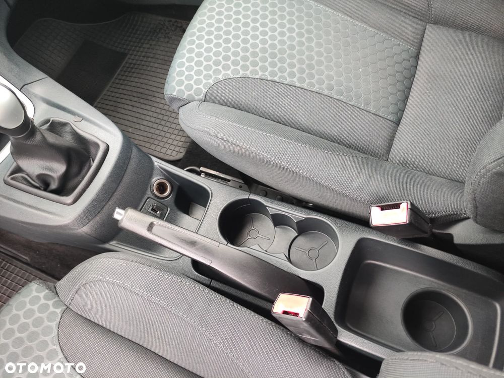 Ford Fiesta 1.6 Sport - 9