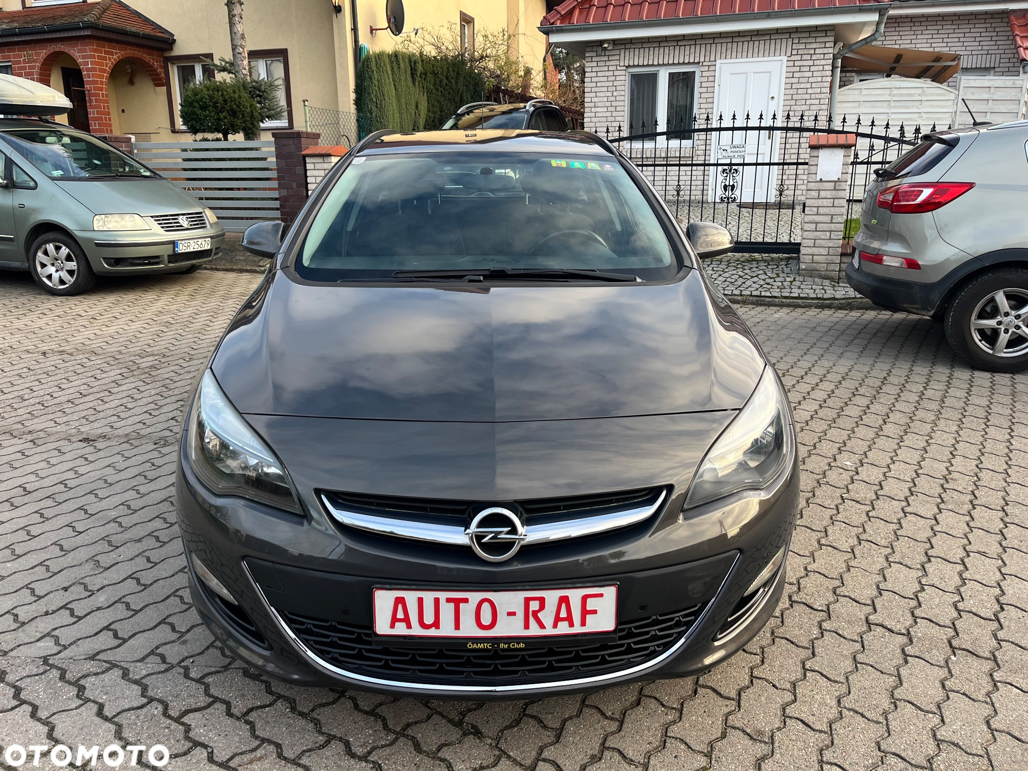 Opel Astra GTC 1.4 Turbo - 7