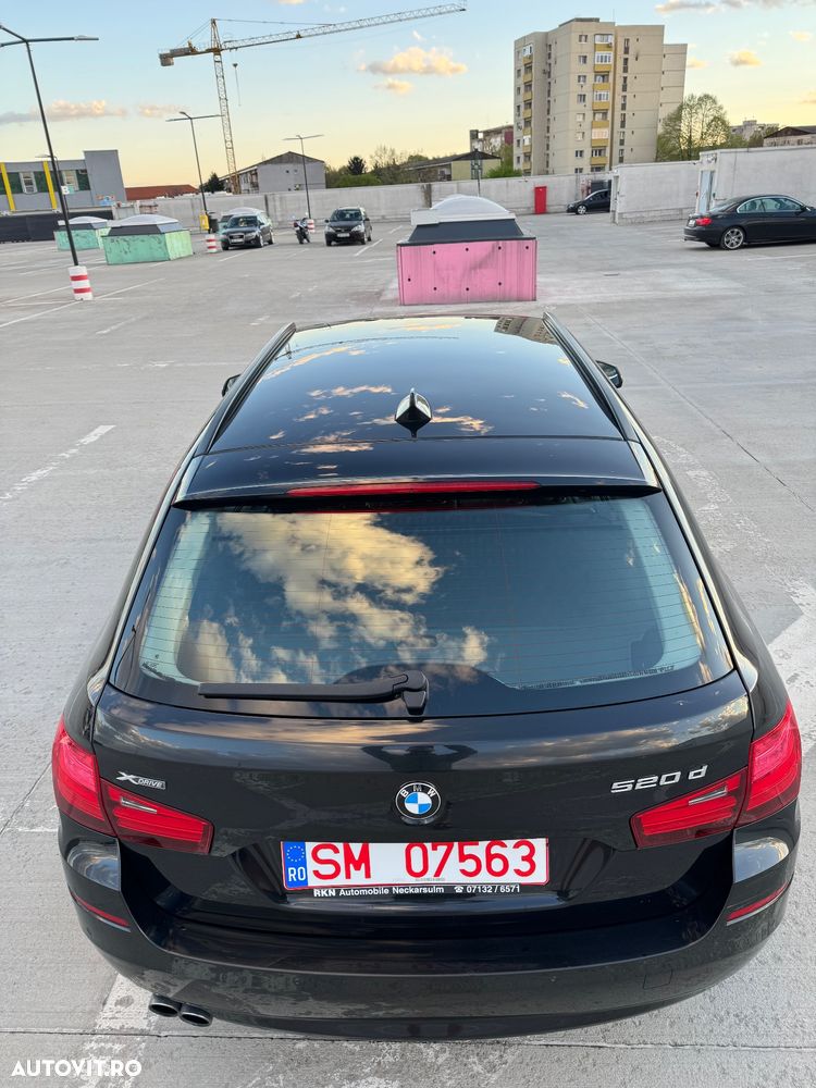 BMW Seria 5 520d xDrive Aut. - 16