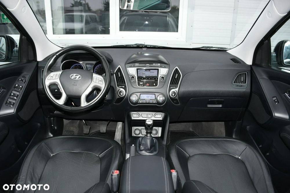 Hyundai ix35 2.0 CRDi Premium 2WD - 17