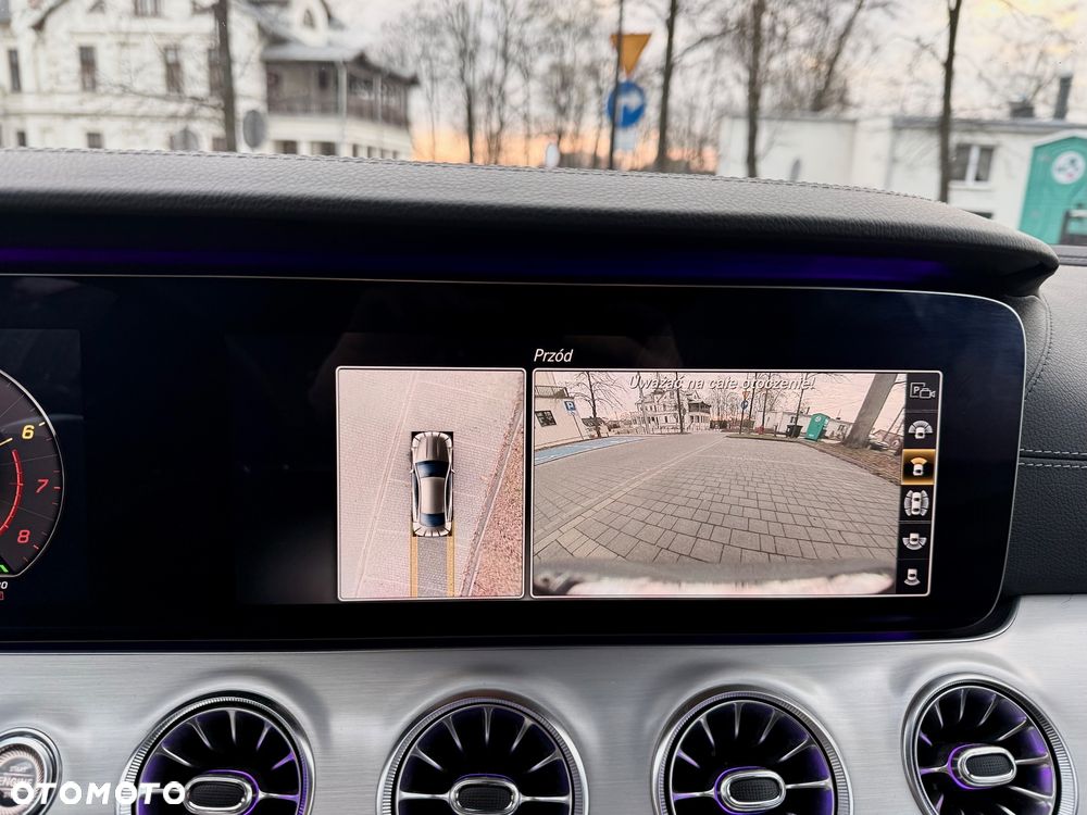 Mercedes-Benz Klasa E 200 9G-TRONIC - 28