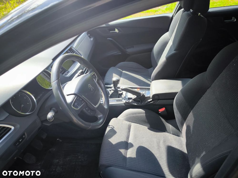 Peugeot 508 - 8